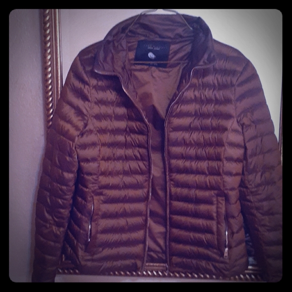 Zara woman down jacket size med - Picture 1 of 8